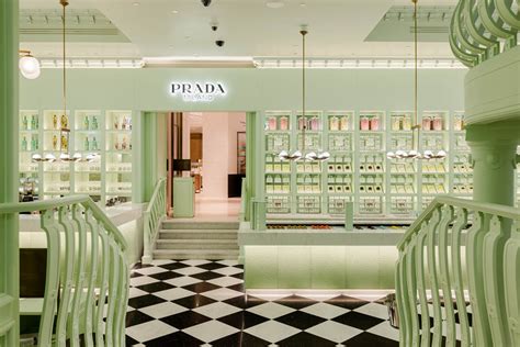 prada londres|Altro.